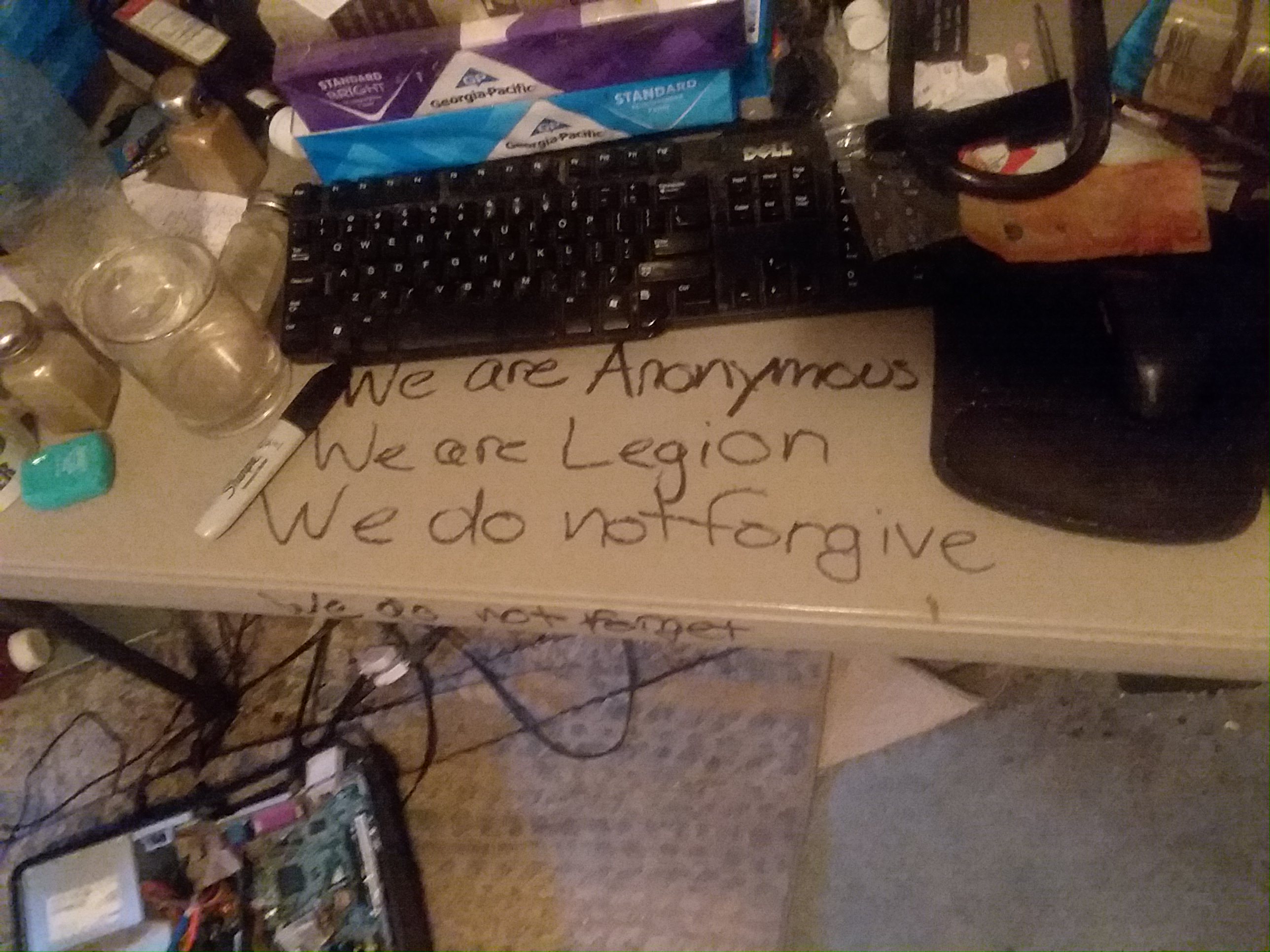 0PASFTf.jpg