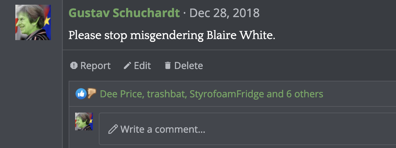 698582