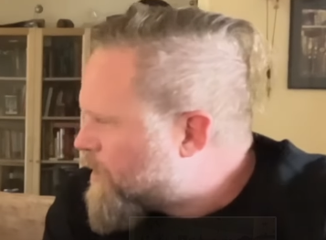 thats a huge ass bitch