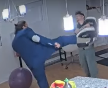 1682303679378.png