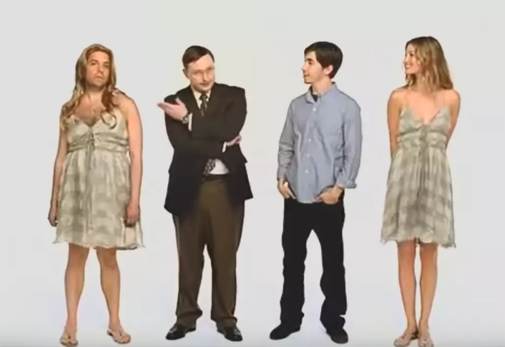 mac vs pc home movie where windows, has a MtF transgender while apple has a biological women. 