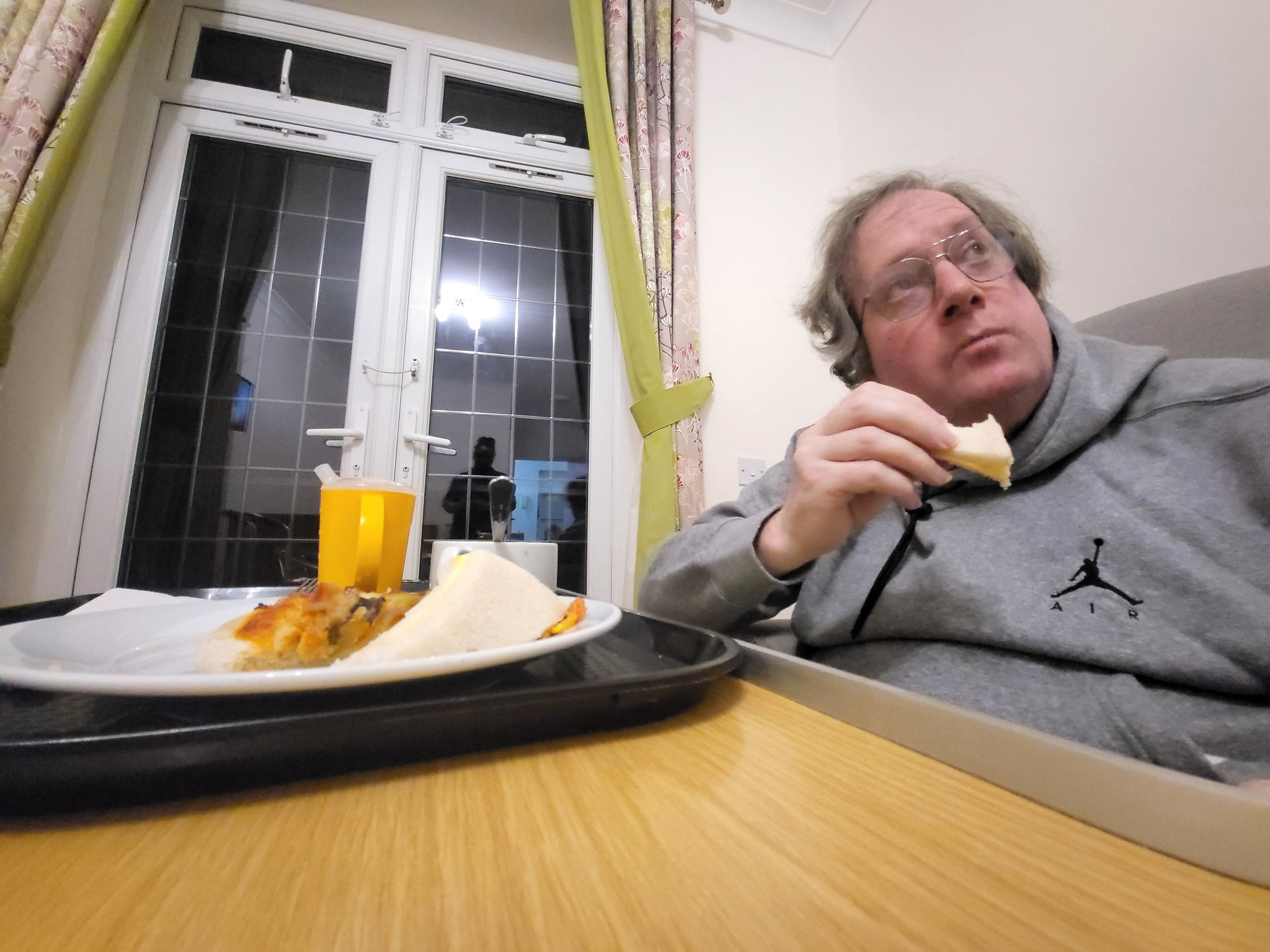 1761693518782.png