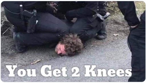 2knee.jpg