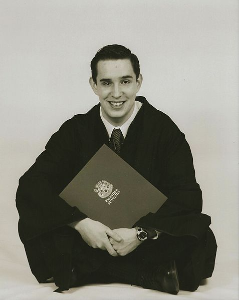 477px-Jonathan_Yaniv.png