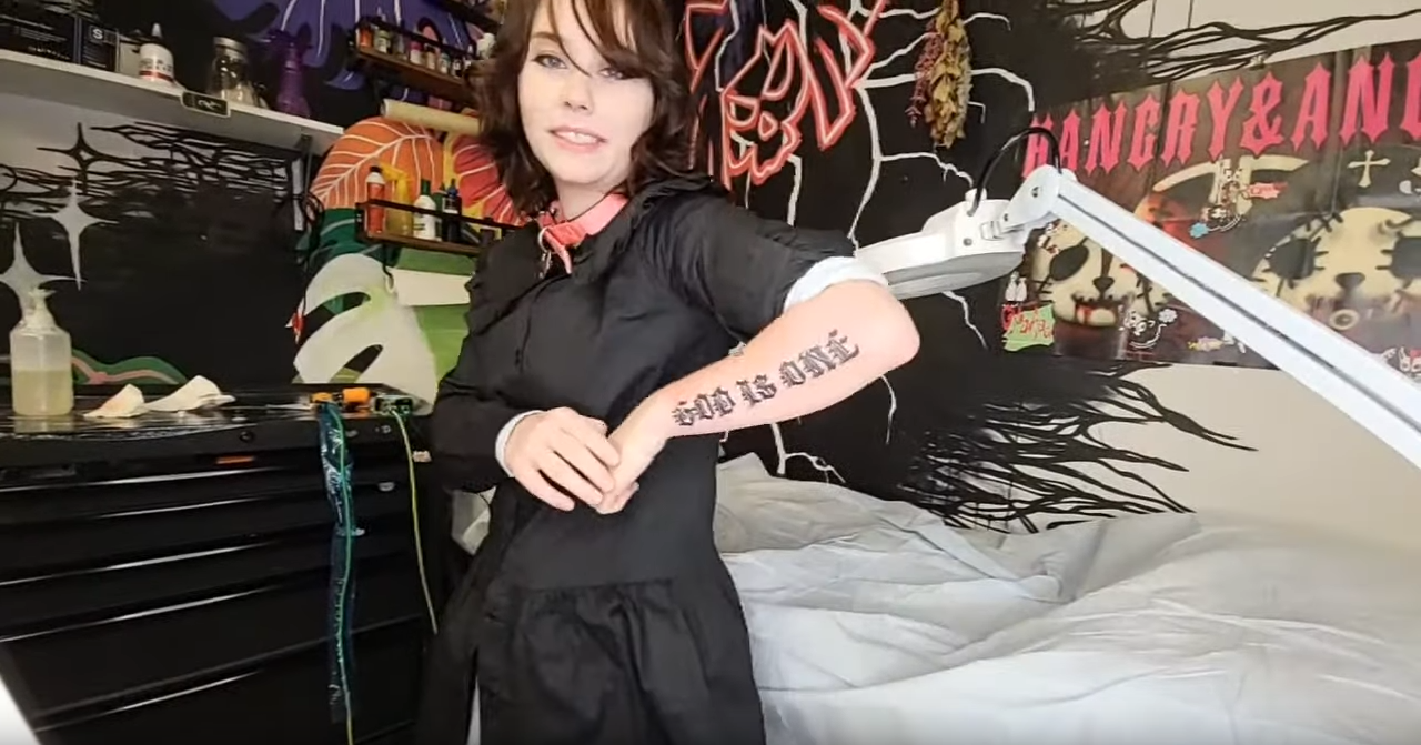 4naD3mET.png