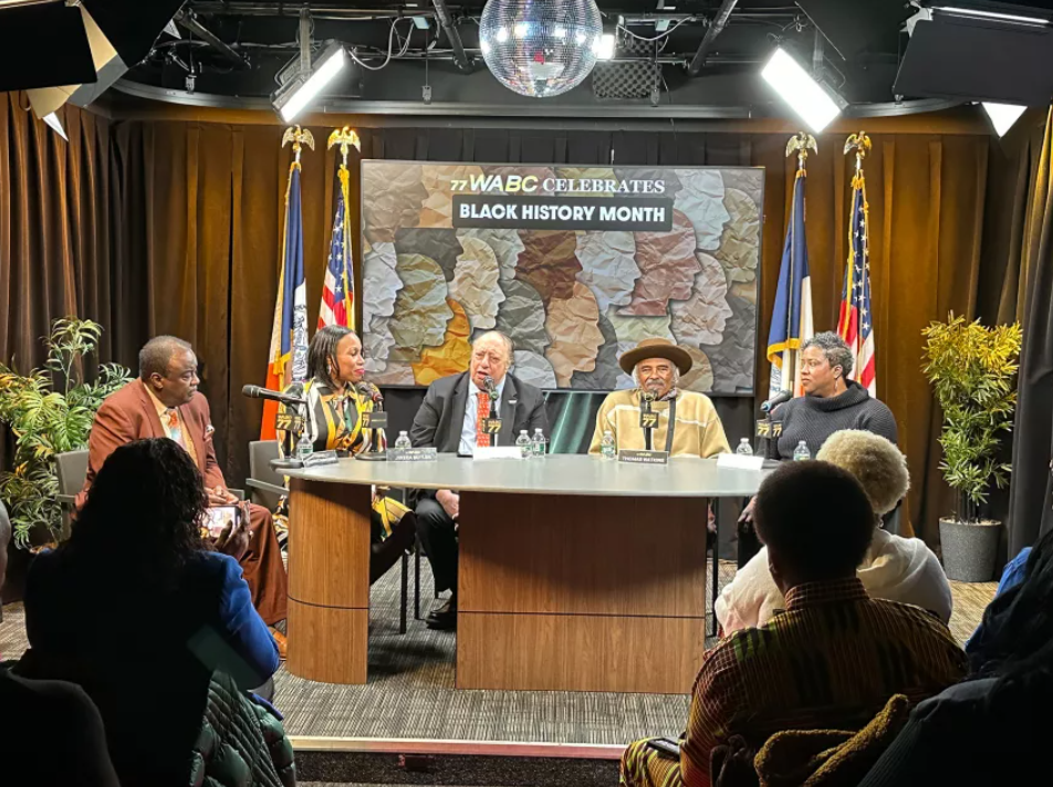 77WABC.png