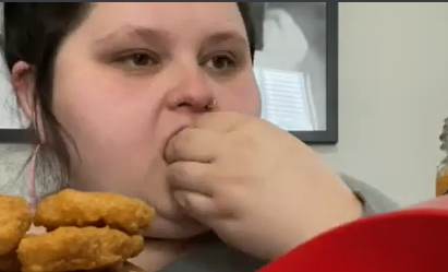 Amber fisting.png