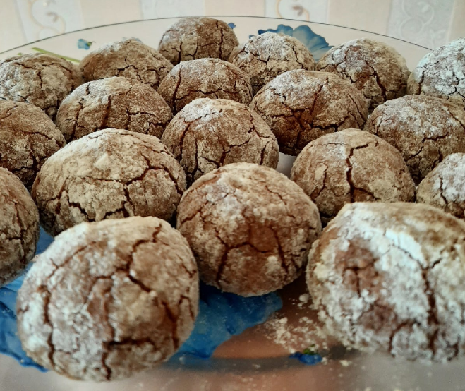 Black balls.PNG