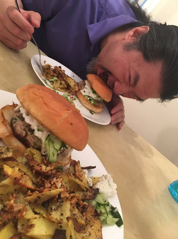 burgers2.jpg