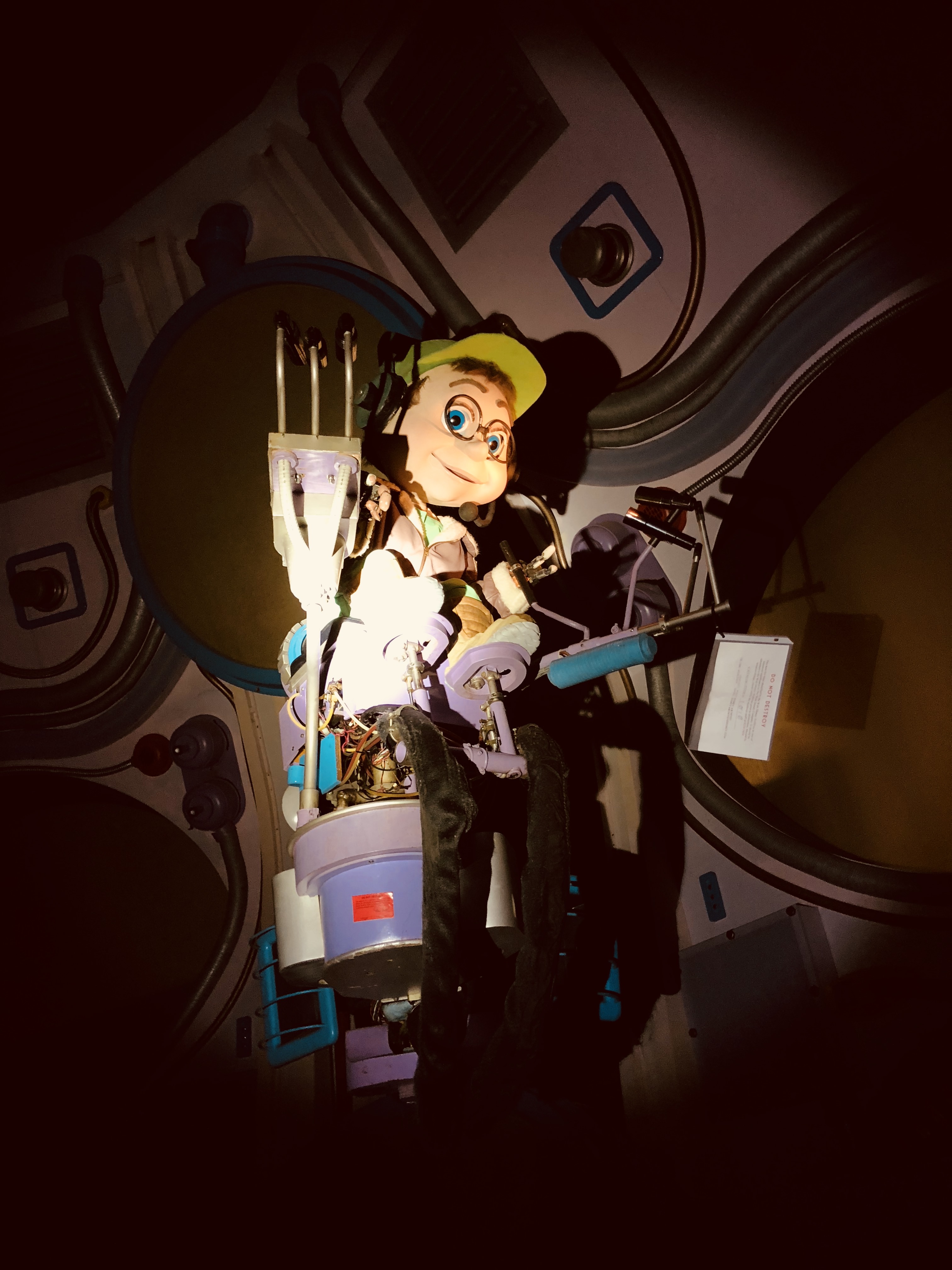 Buzzy-Cranium-Command-main-pic.jpg