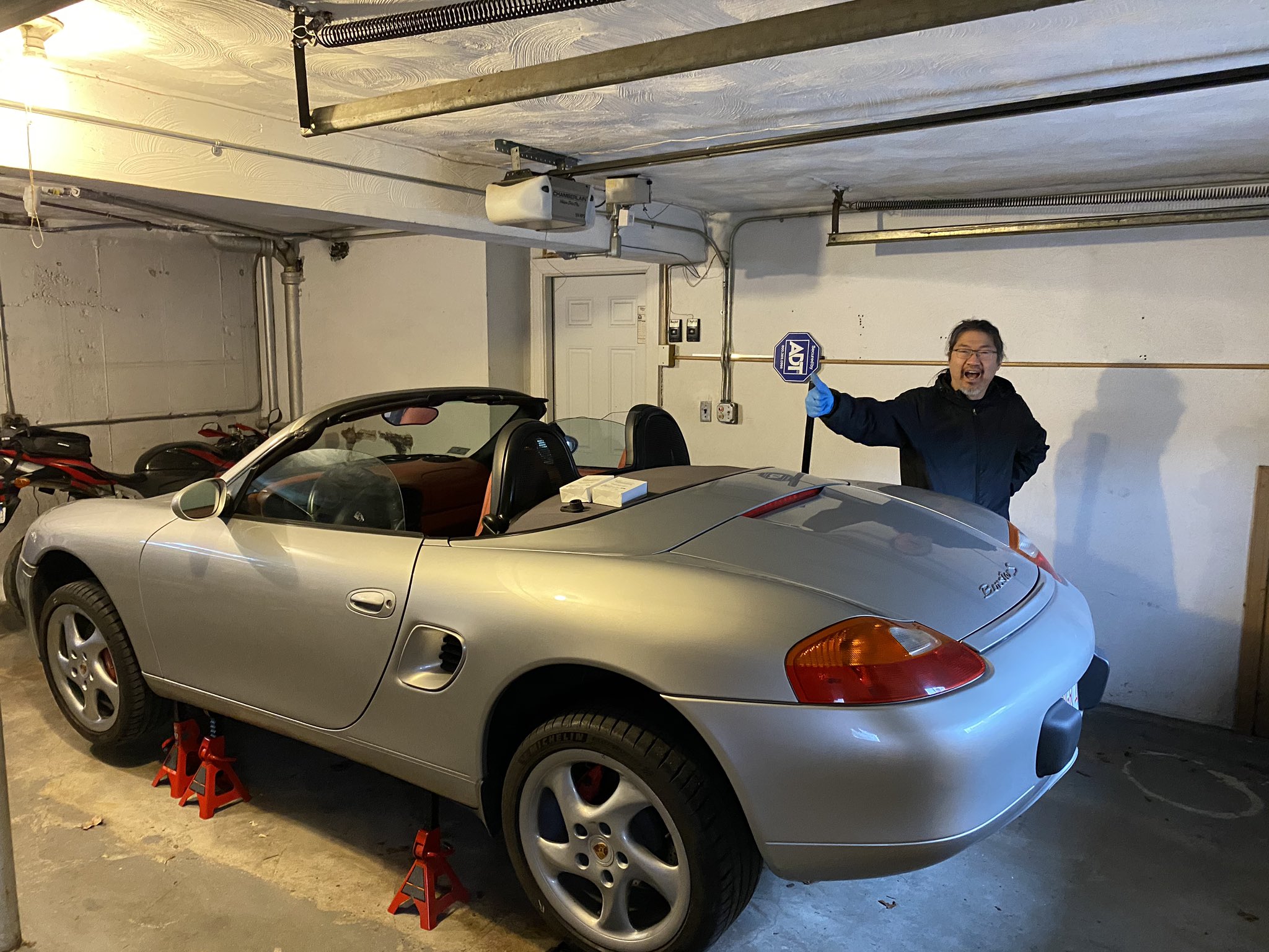 car3.jpg