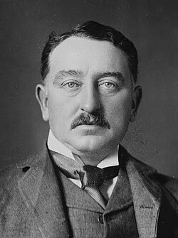 Cecil_John_Rhodes_(Cropped).webp