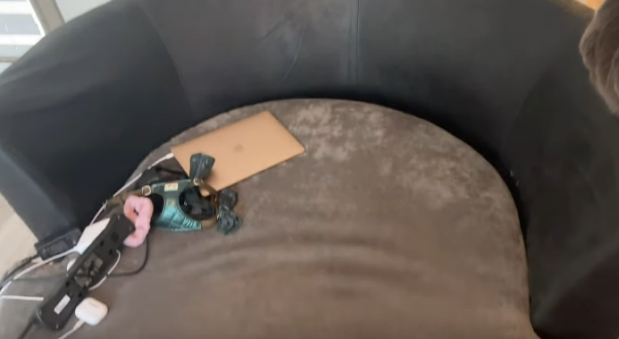 chair.png