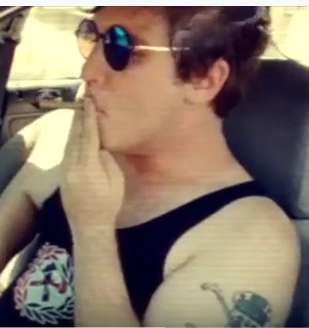 chris2.png