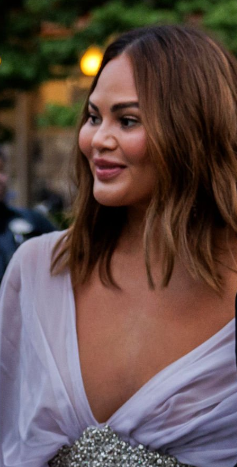 ChrissyTeigan.png