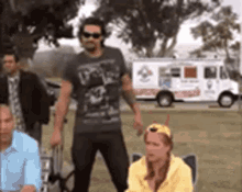 cool-foldable-chair.gif