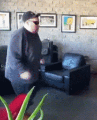 ebin kick.gif