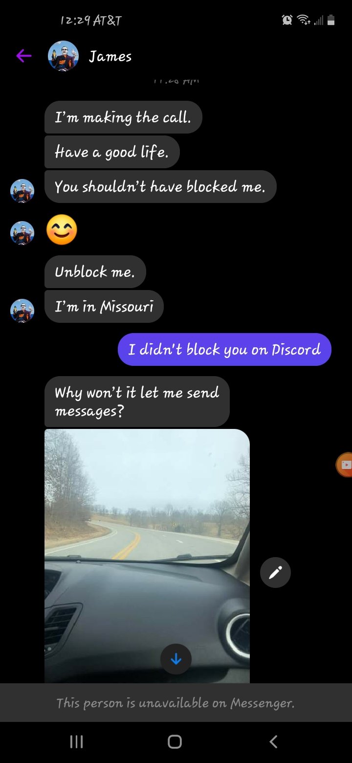 Facebook1.jpg