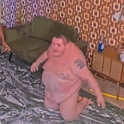 fatty-cheering-webp.5640906