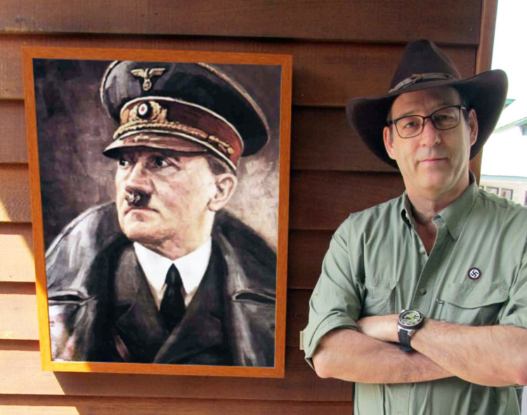 Garrison_hitler.jpg