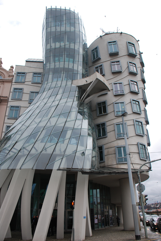 gehry.jpg