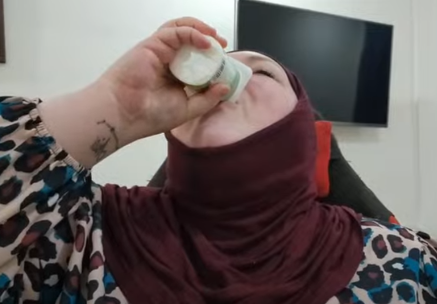headtiltyogurt.png