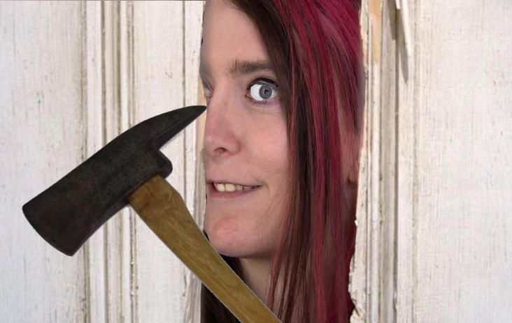 heeeere's johnny!.jpg