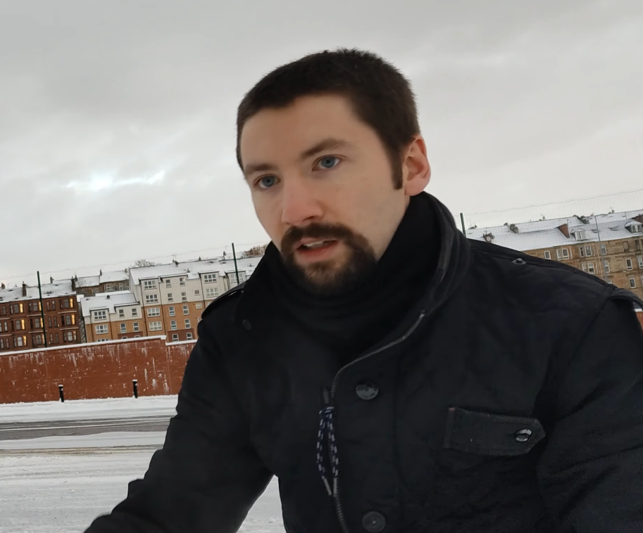 HISFACE.png