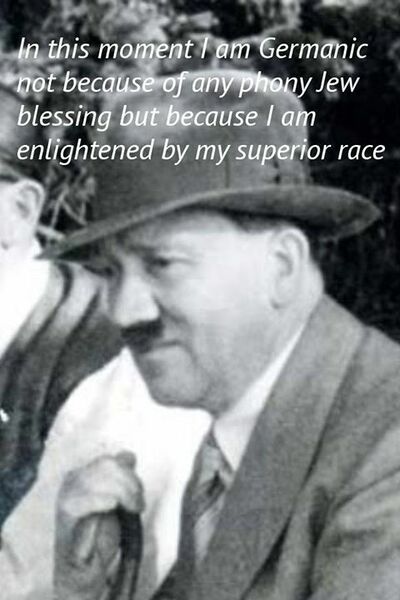 Hitler_fedora.jpg