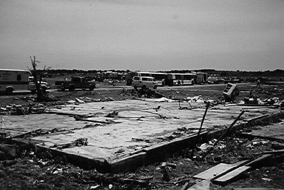 Jarrell_tornado_damage.jpg