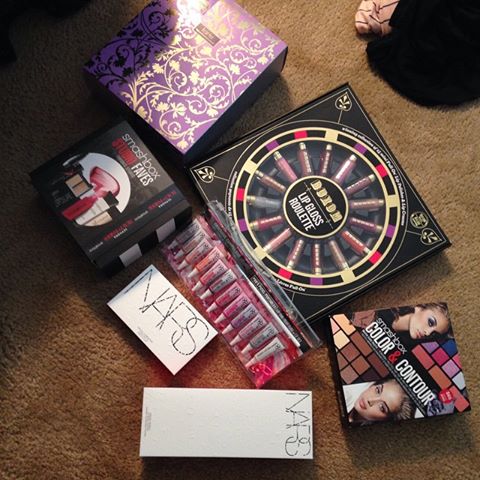 Kaixmasmakeup.jpg