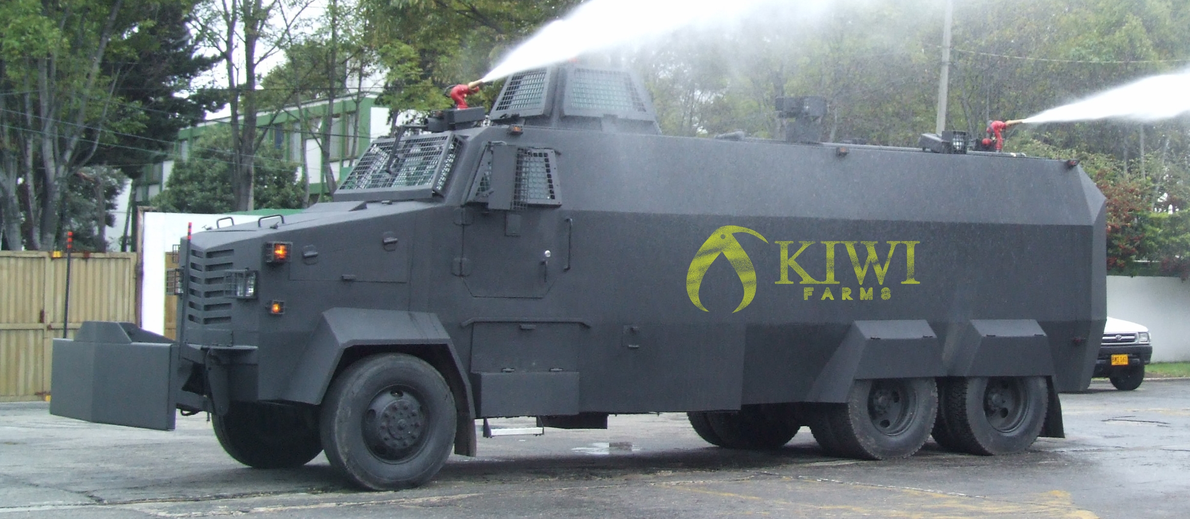 Kiwi APC.jpg