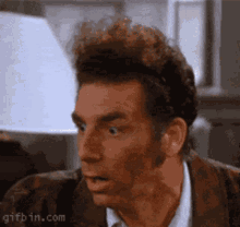 kramer-seinfeld.gif