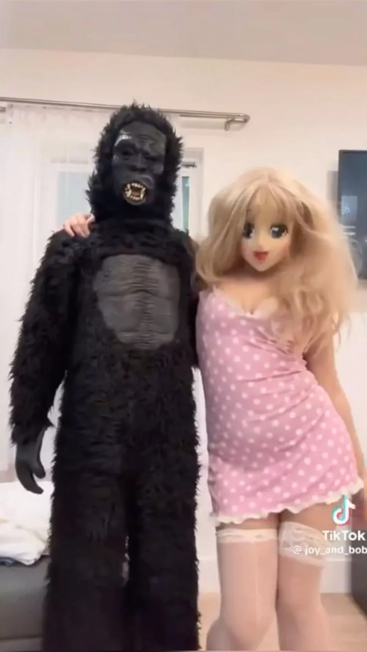 monkeybarbie.webp