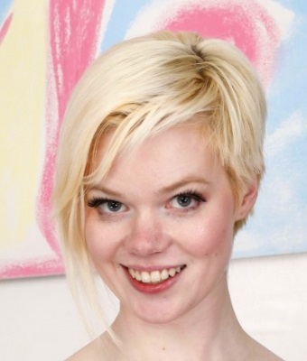 pearlsinclair_f_41.jpg