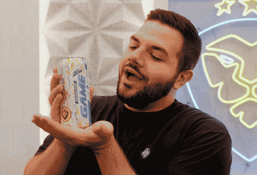 Reaction_03A_720x.gif