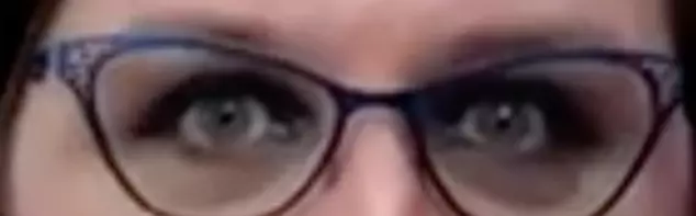 regardlesyeux3.webp