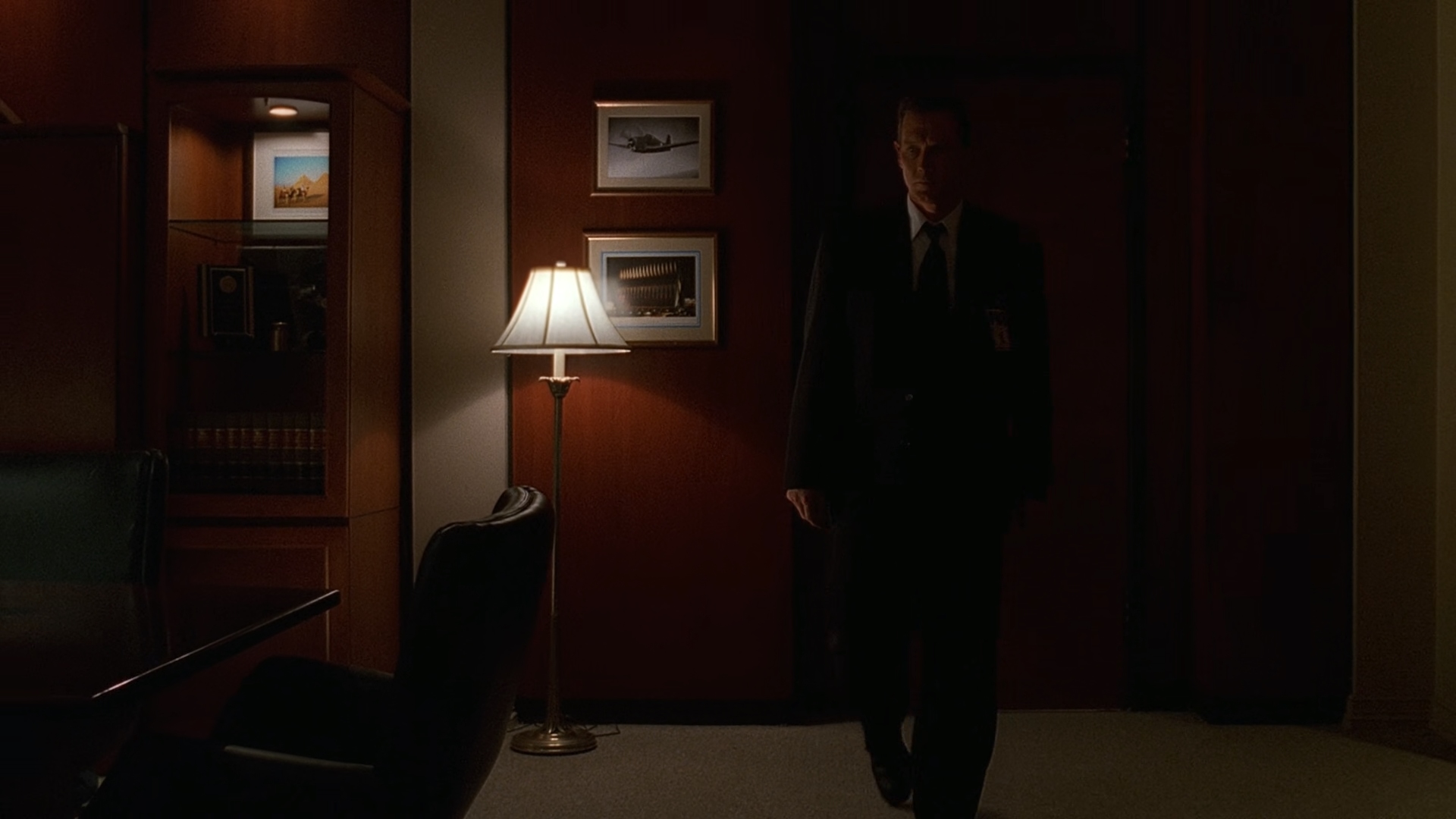 S08E07.jpg