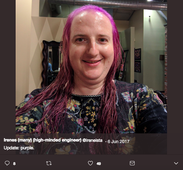 selfie-pink.png