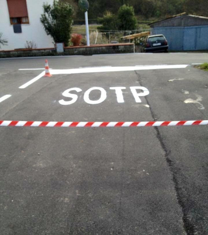 sign8.jpg