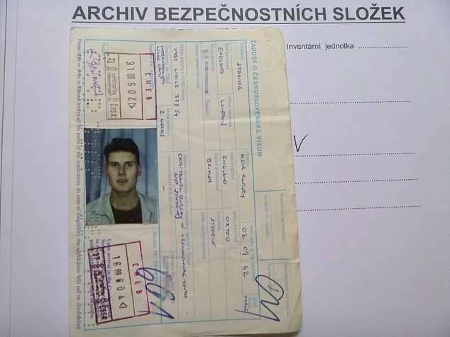 Starmer czech file.webp