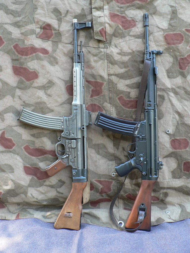 stg44 vs hk93.jpg