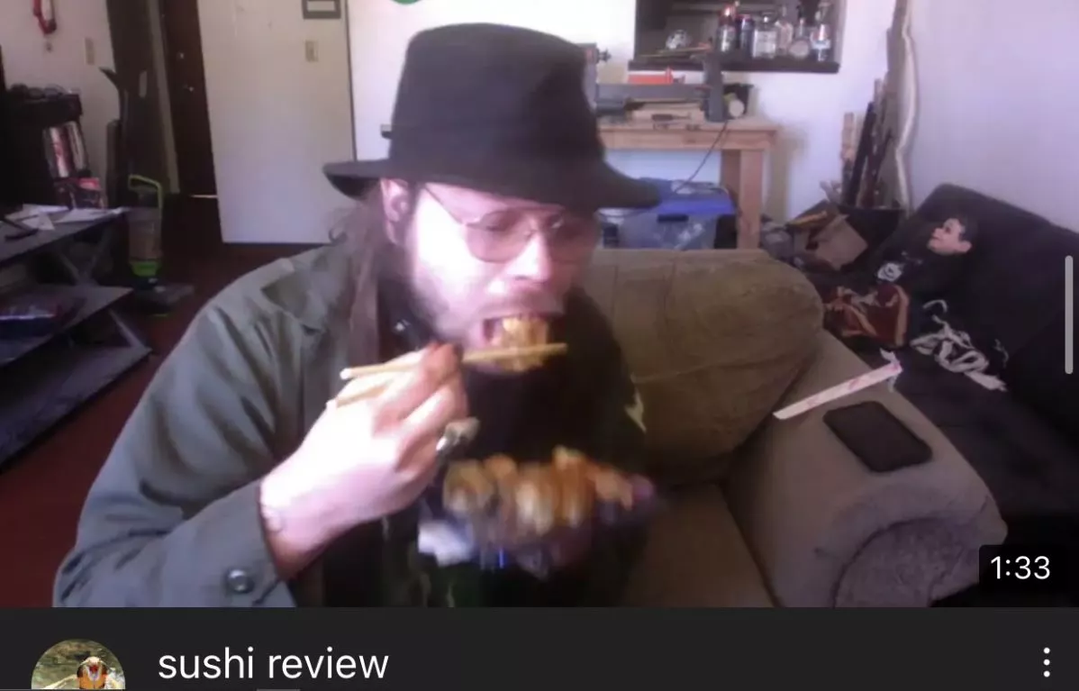 suchireviewnopizza.webp