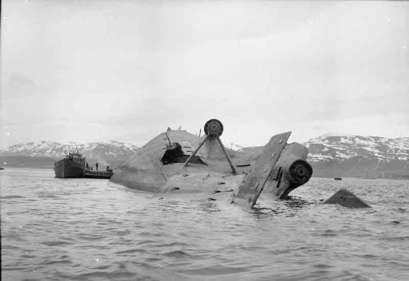 tirpitz-sunk.jpg