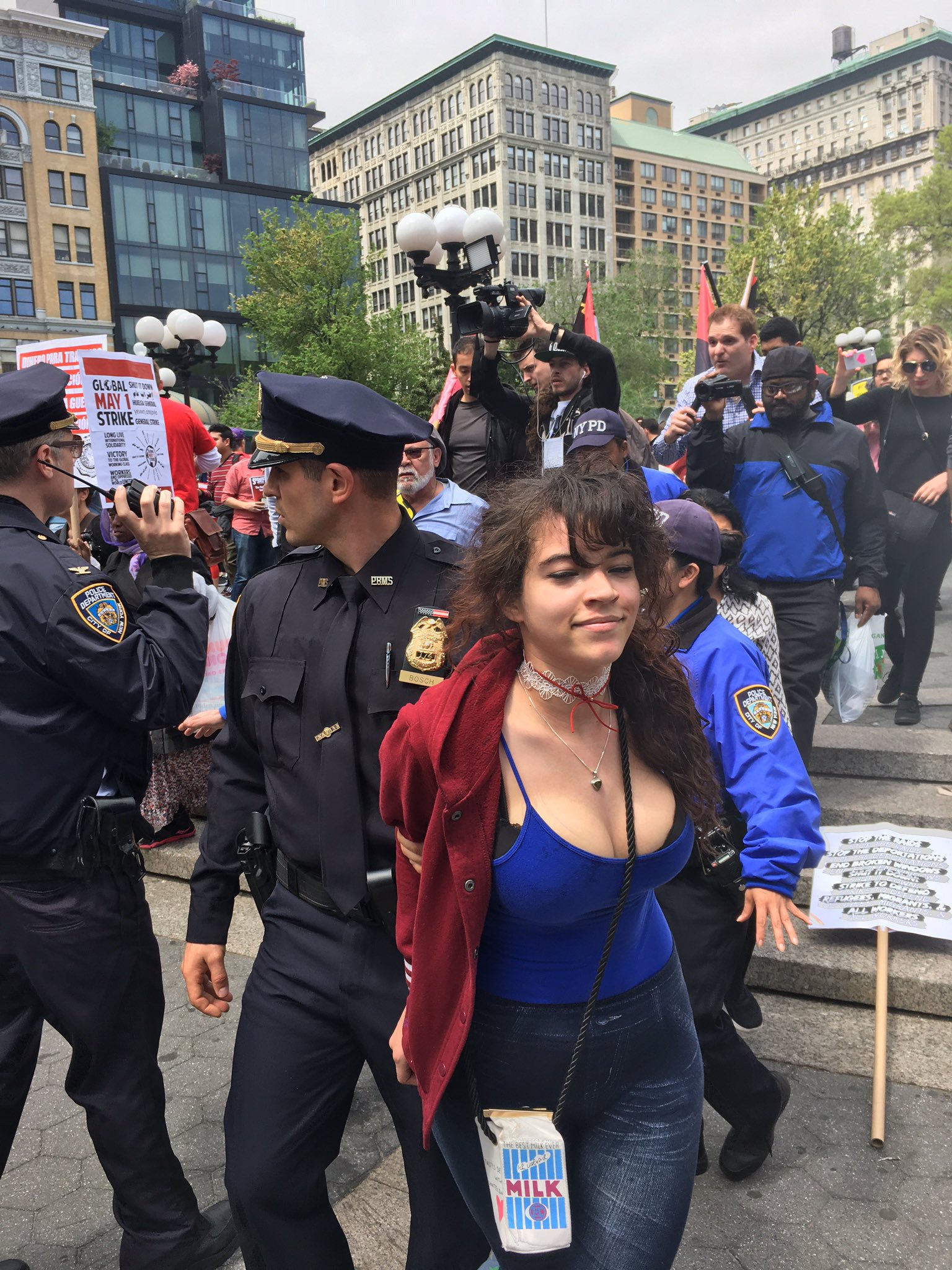 Venti_arrest_huge_booba.jpeg