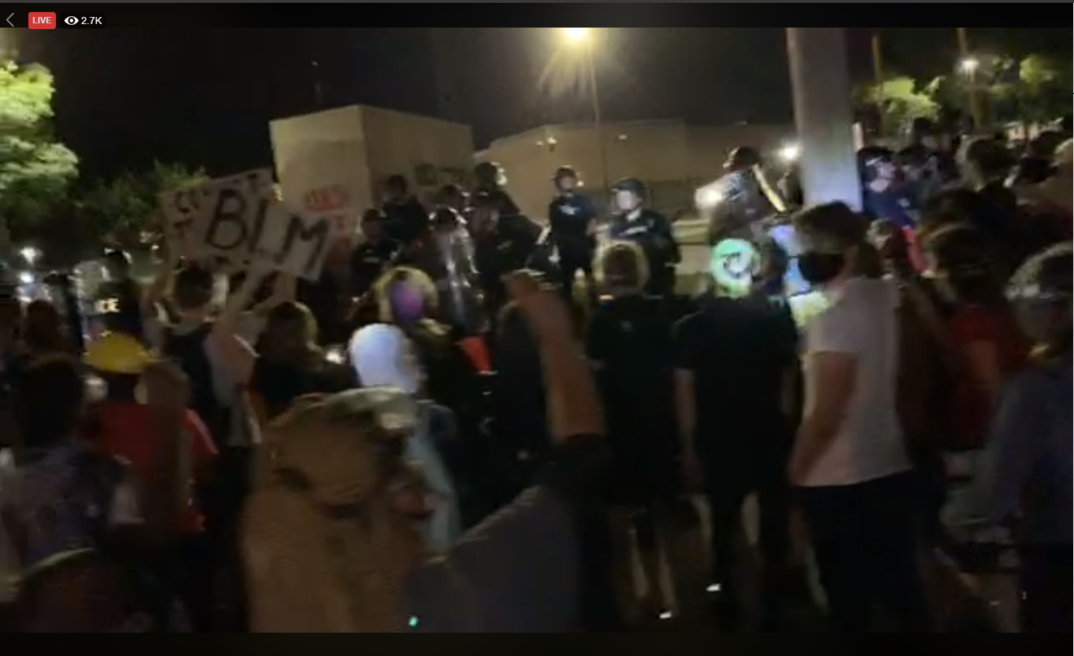 WE ROWDY.png