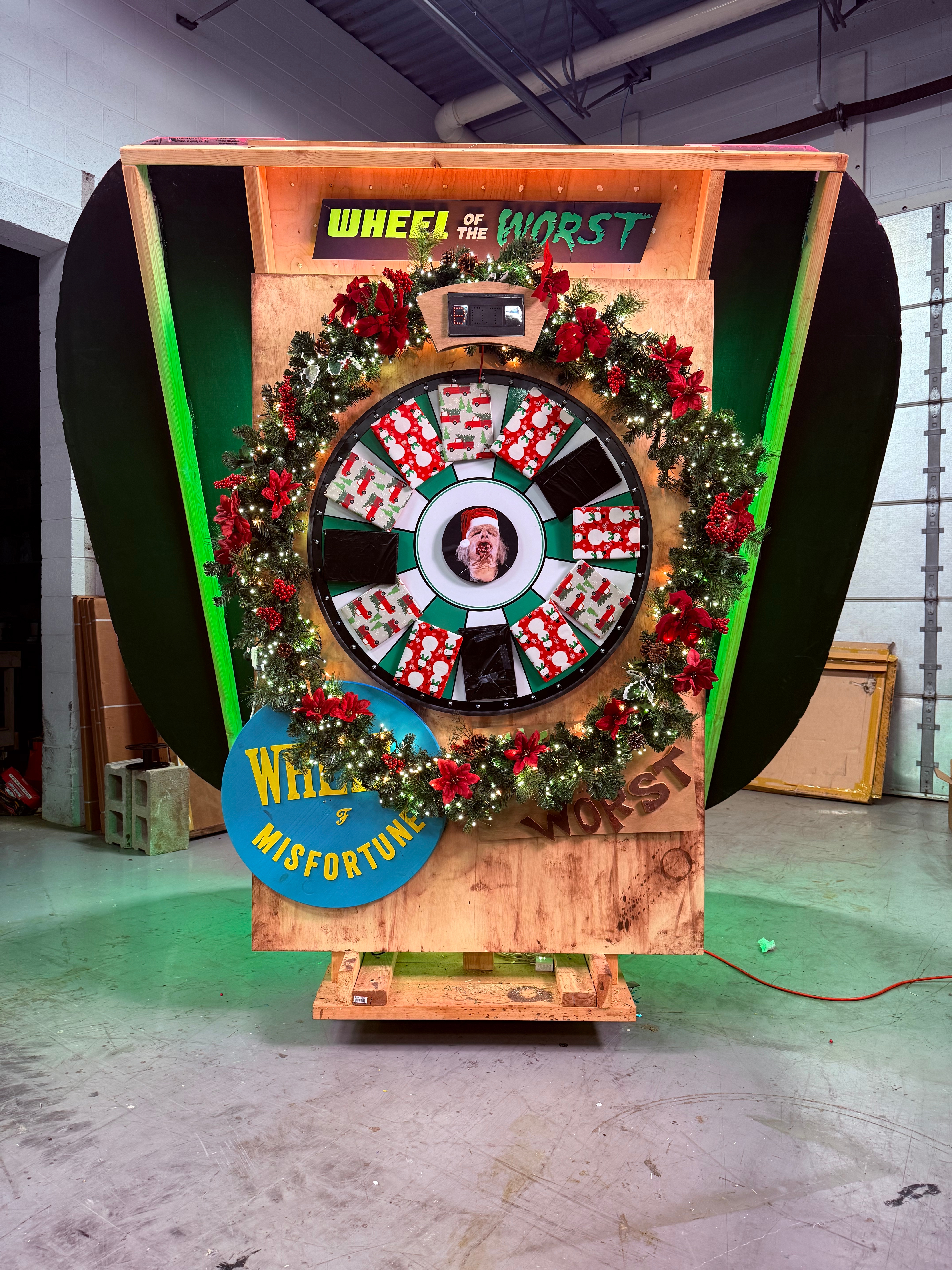 x-mas wheel 1.jpeg