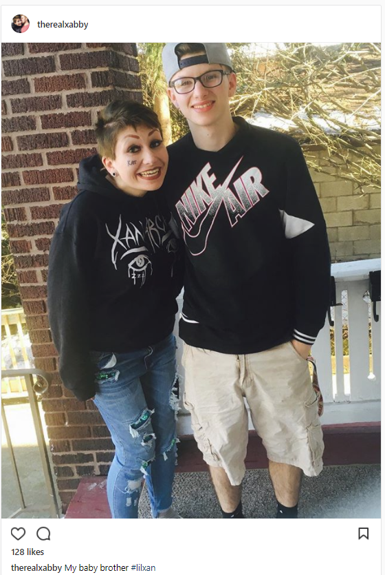 b2kQYtE.png