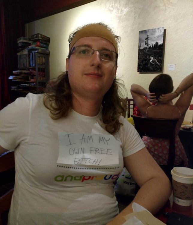 r0iCP21.jpg