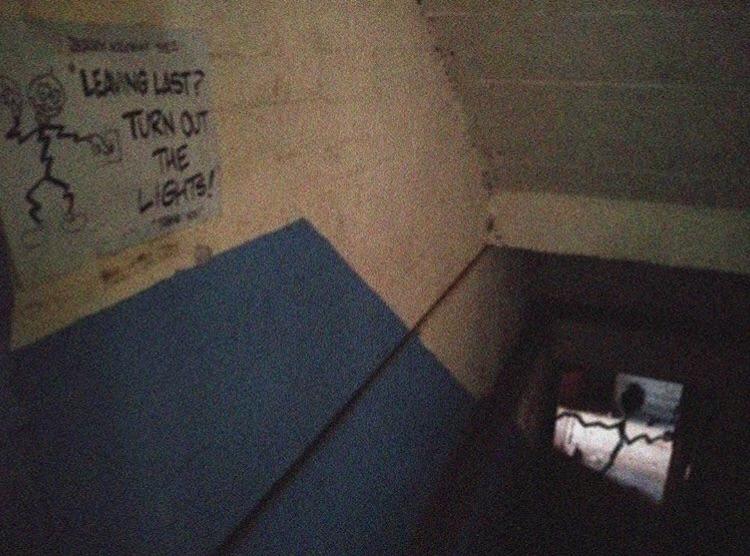 i26r34ovcpf11.jpg